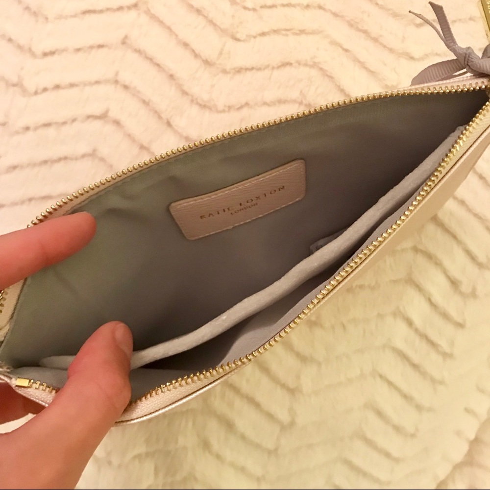 SOLD Katie Loxton Perfect Pouch - Picture 4 of 4